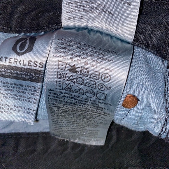 Levi’s 501 Original Black Denim Shorts Button Up Closure Raw Hem Bohemian - Picture 8 of 9